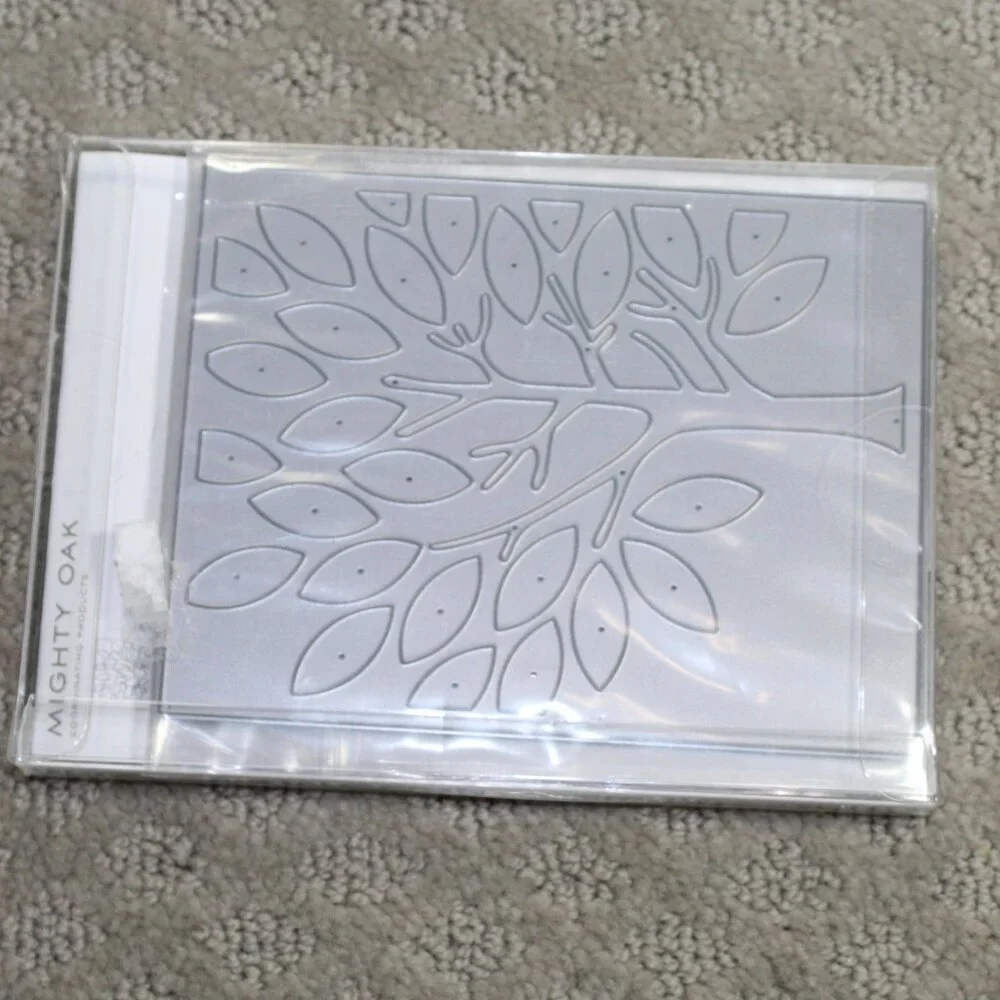 NEW Sealed Papertrey Mighty Oak Stamps & Embossing Template